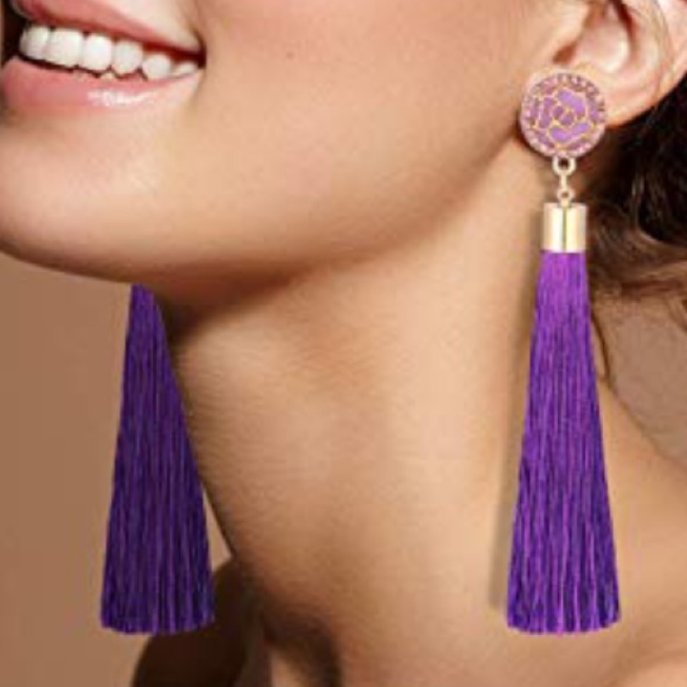 💋4/$25💋STUNNING Purple Tassel Rose Post Earrings